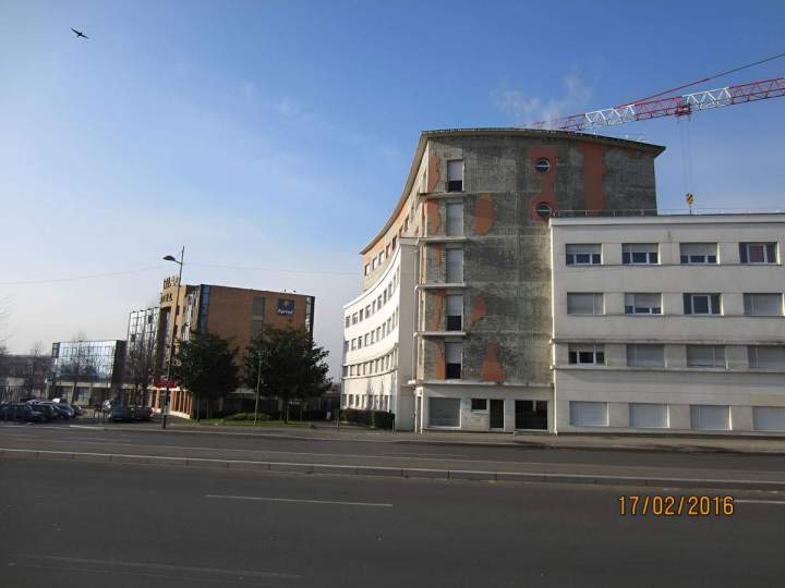 Façade rénovée Santeny